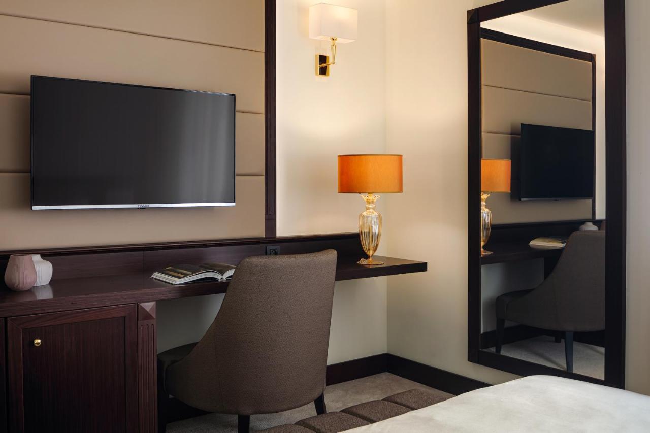 Boutique Hotel Saxonia Karlovy Vary Luaran gambar