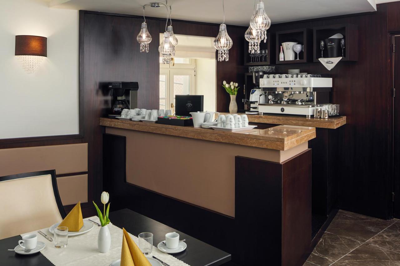Boutique Hotel Saxonia Karlovy Vary Luaran gambar