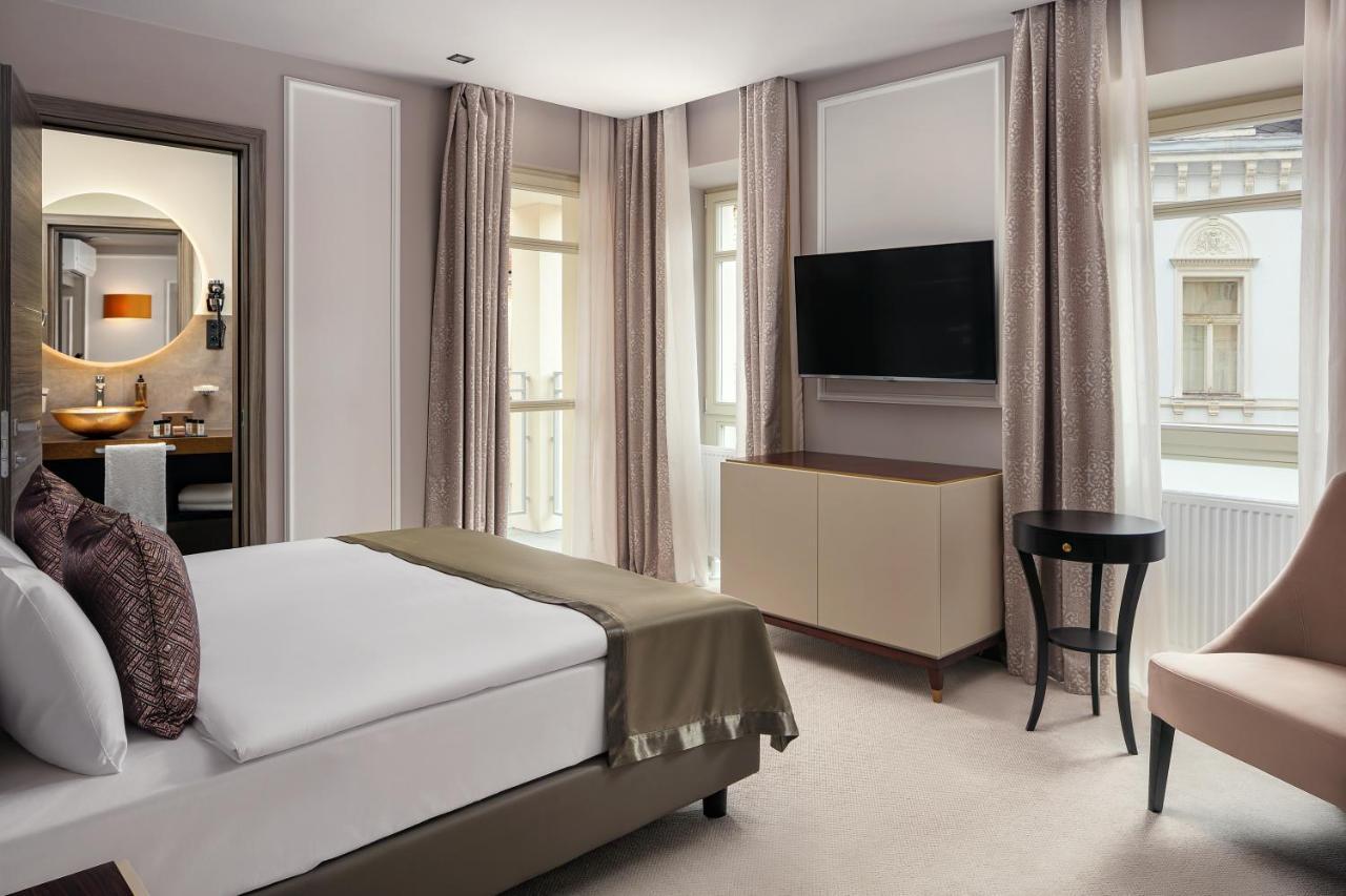 Boutique Hotel Saxonia Karlovy Vary Luaran gambar