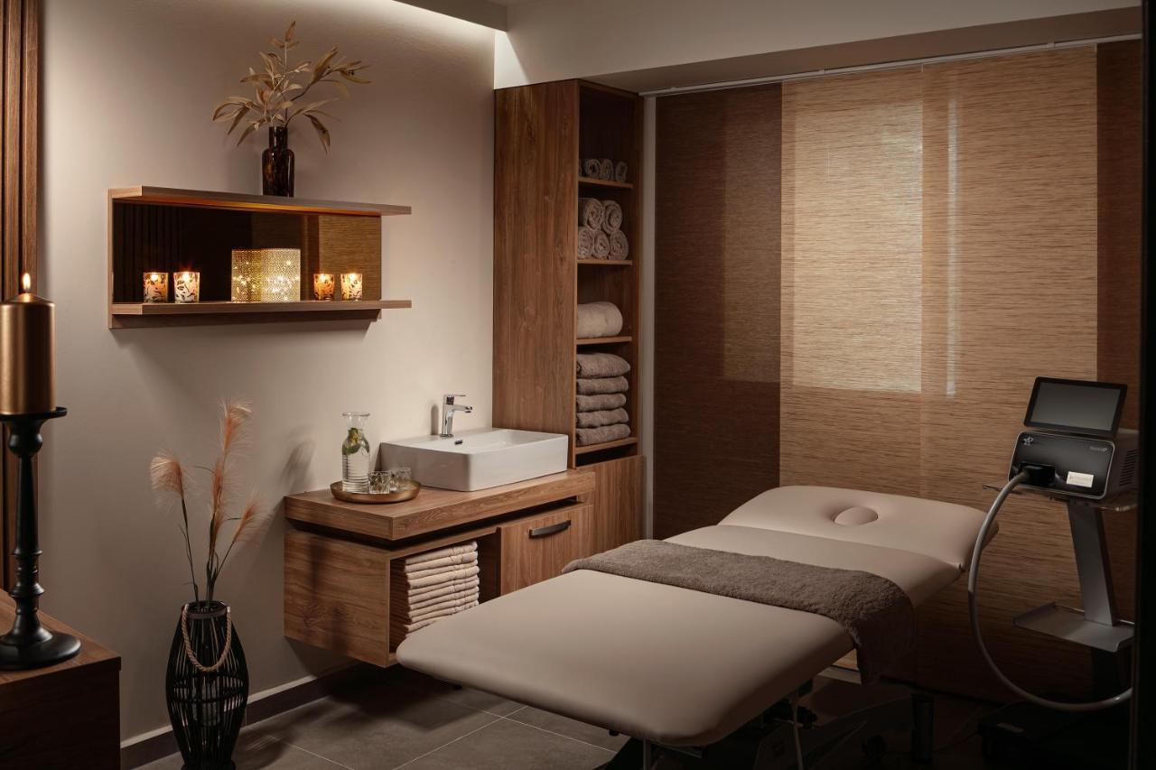 Boutique Hotel Saxonia Karlovy Vary Luaran gambar